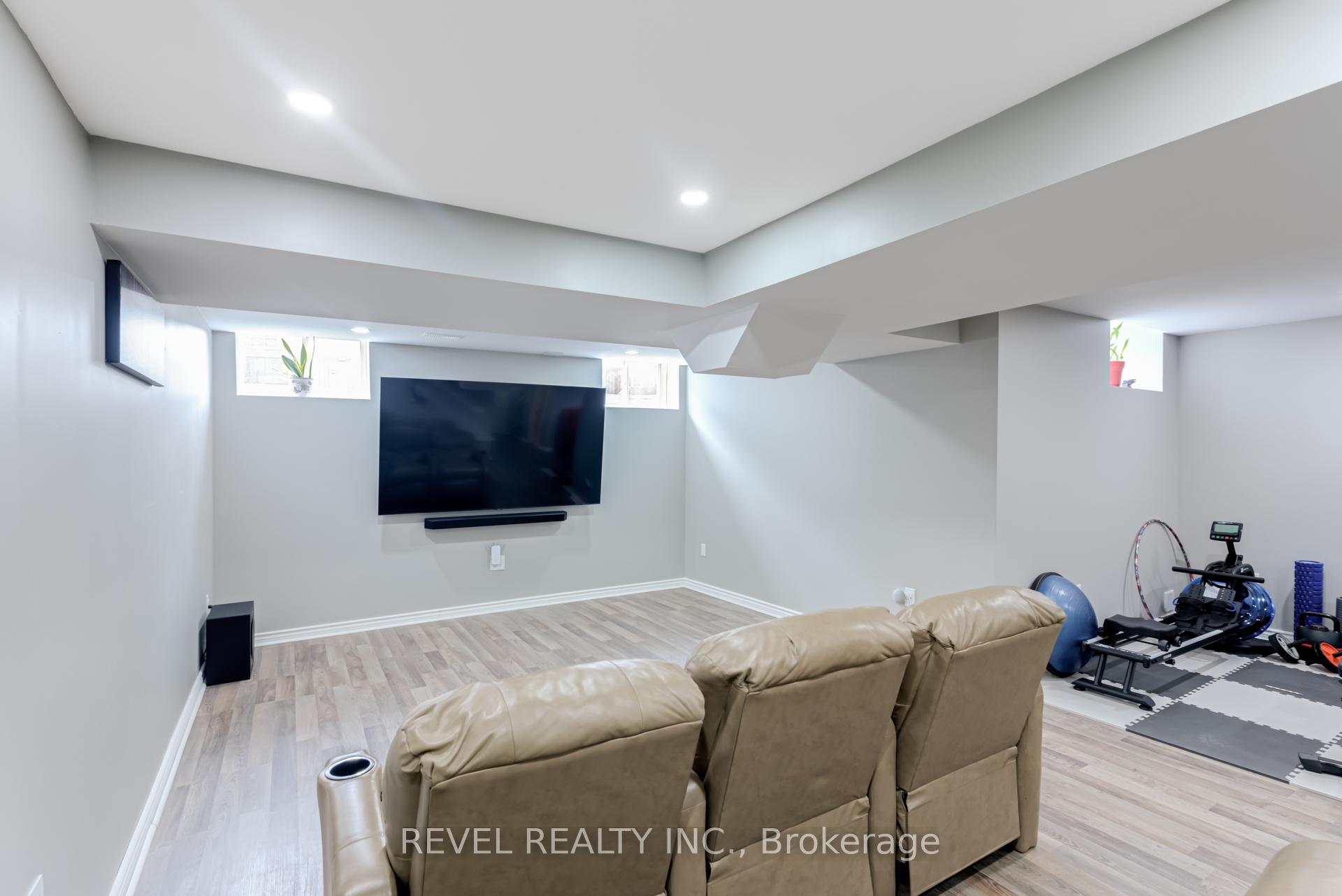 Photo 40 of 114 Edwin Carr Street, Clarington, Bowmanville — HOMEH