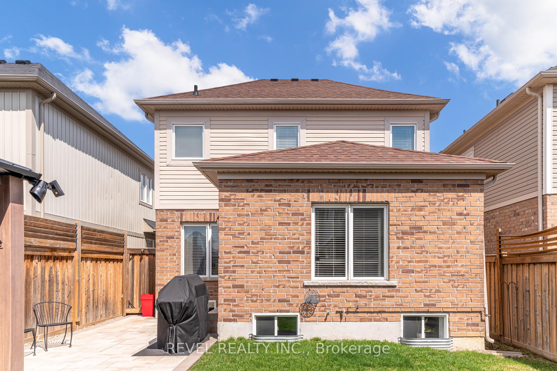 Photo 48 of 114 Edwin Carr Street, Clarington, Bowmanville — HOMEH