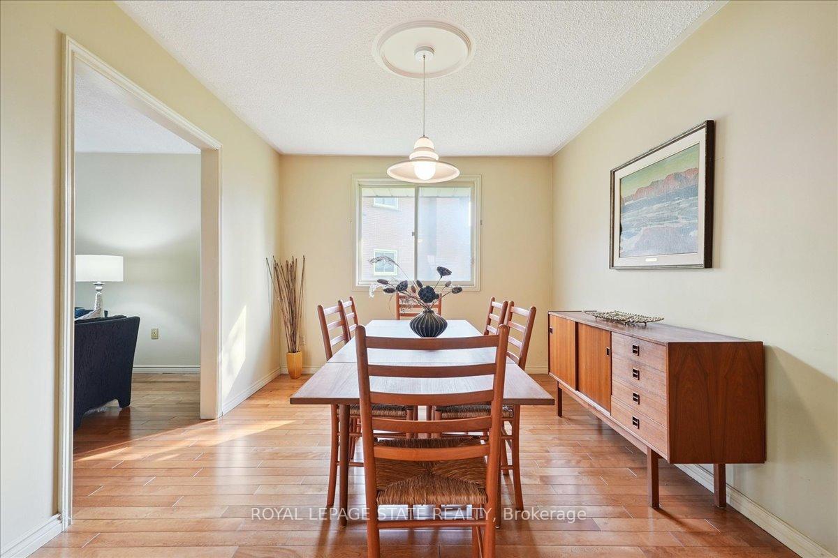 Photo 14 of 16 Stella Court, Hamilton, Fessenden — HOMEH