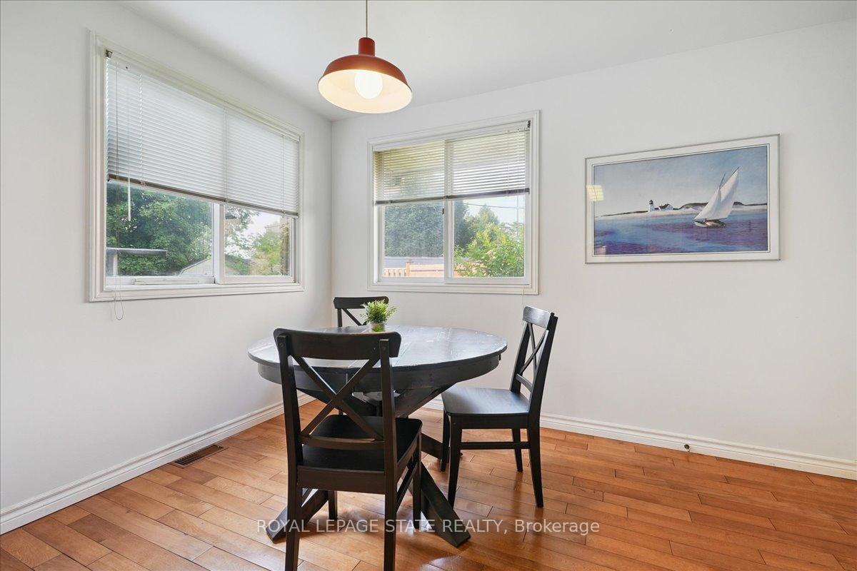 Photo 17 of 16 Stella Court, Hamilton, Fessenden — HOMEH