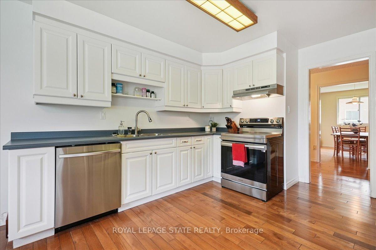 Photo 19 of 16 Stella Court, Hamilton, Fessenden — HOMEH