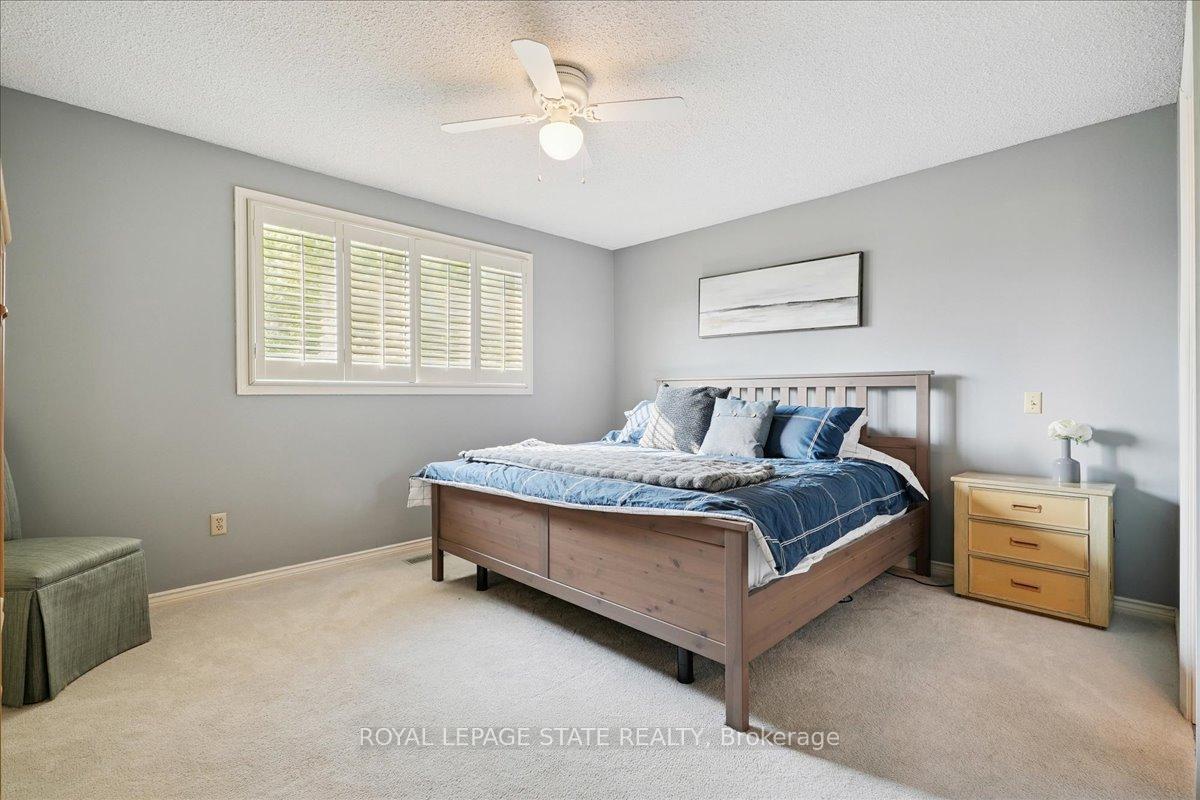 Photo 22 of 16 Stella Court, Hamilton, Fessenden — HOMEH