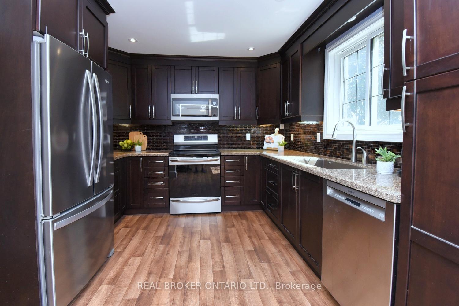 Photo 10 of 64 Flamingo Drive, Hamilton, Bruleville — HOMEH