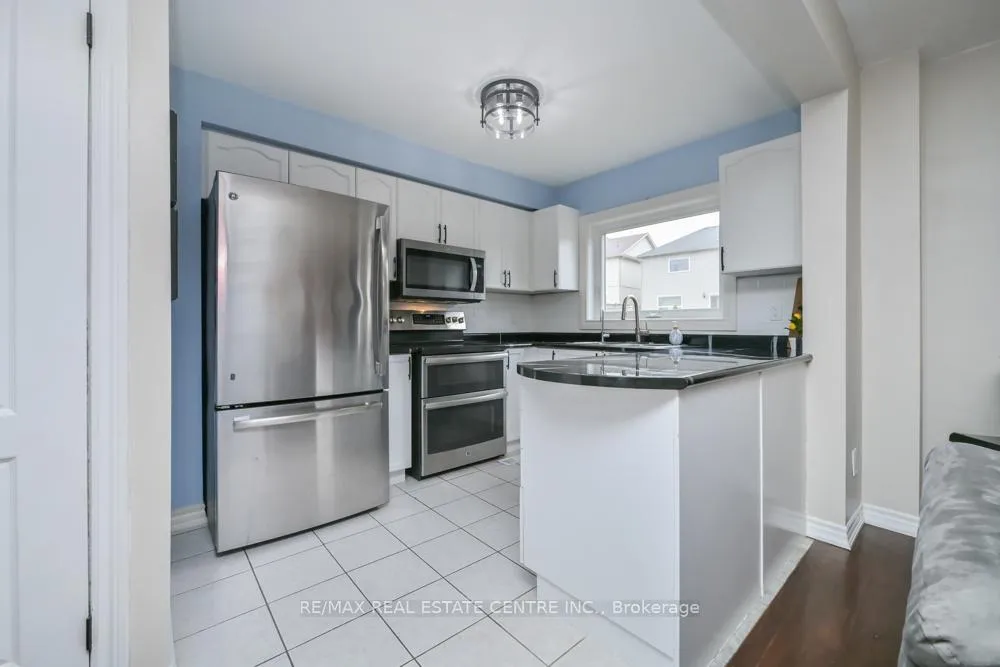 Photo 4 of 114 Marion Street, Shelburne — HOMEH