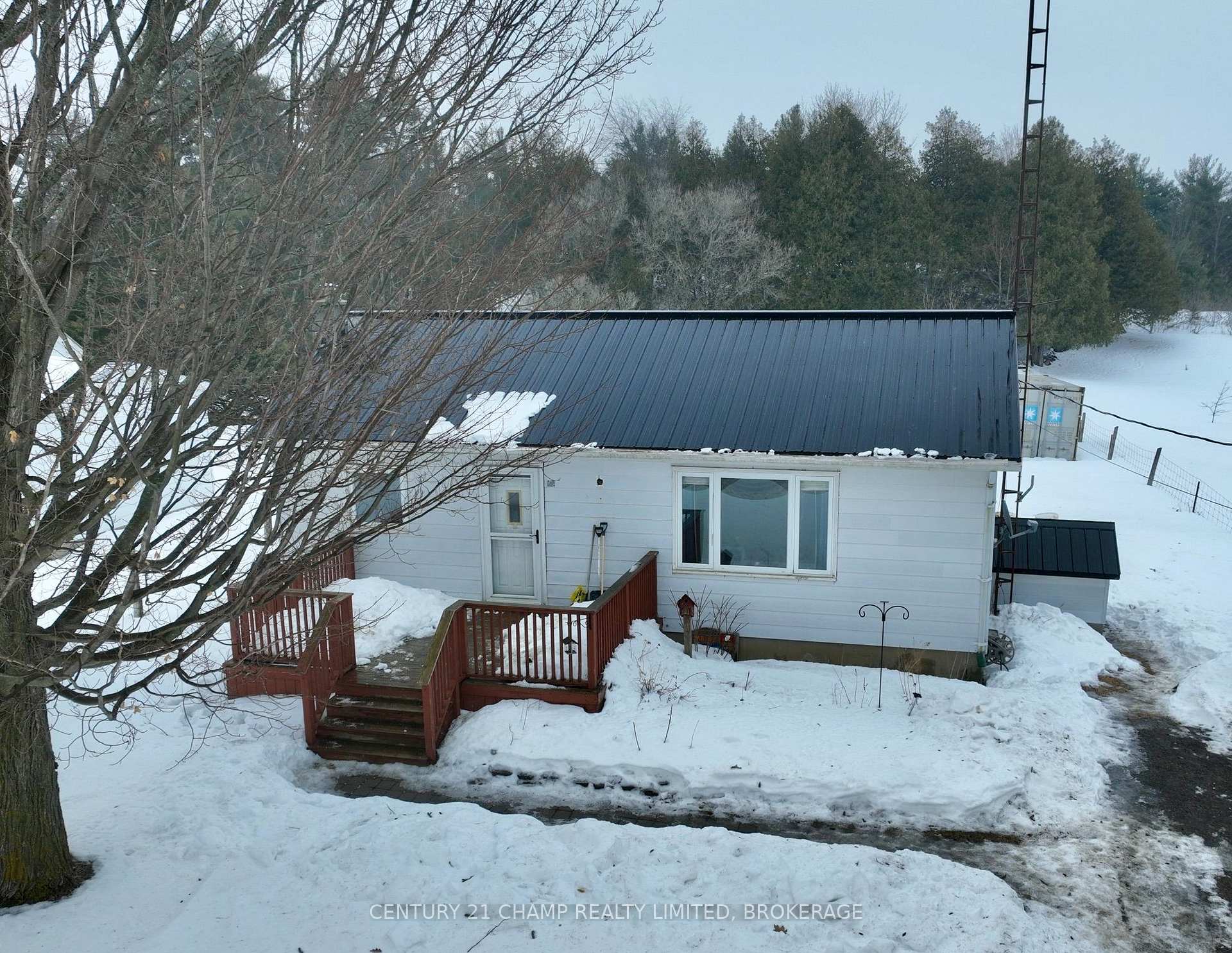 Photo 1 of 7670 38 Road, Frontenac, Frontenac South — HOMEH