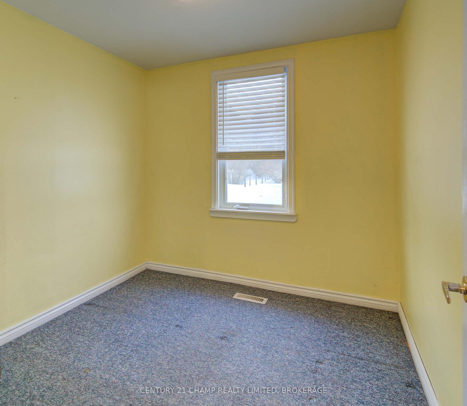 Photo 15 of 7670 38 Road, Frontenac, Frontenac South — HOMEH