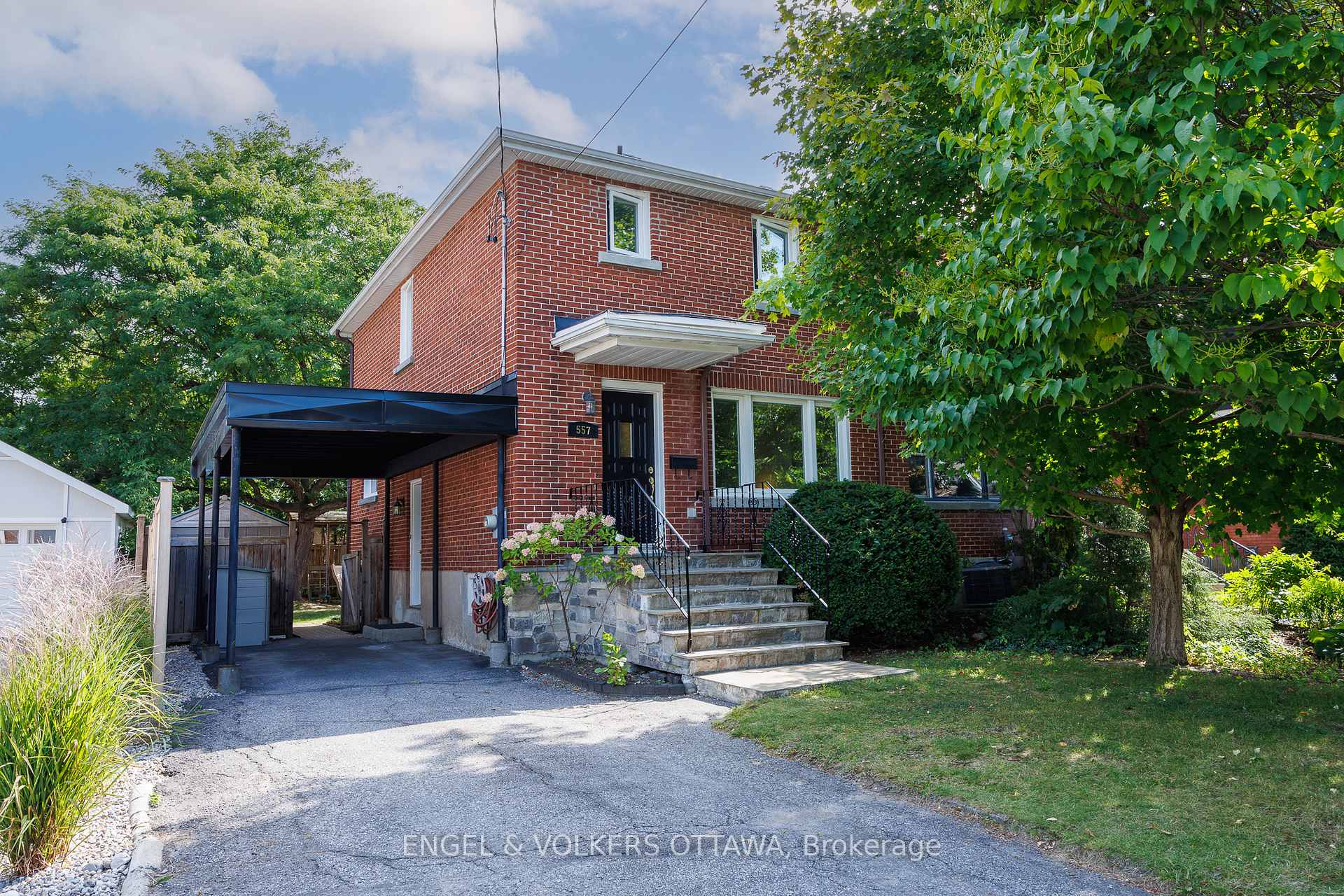 Photo 1 of 557 Roosevelt Avenue, Ottawa, McKellar/Highland — HOMEH