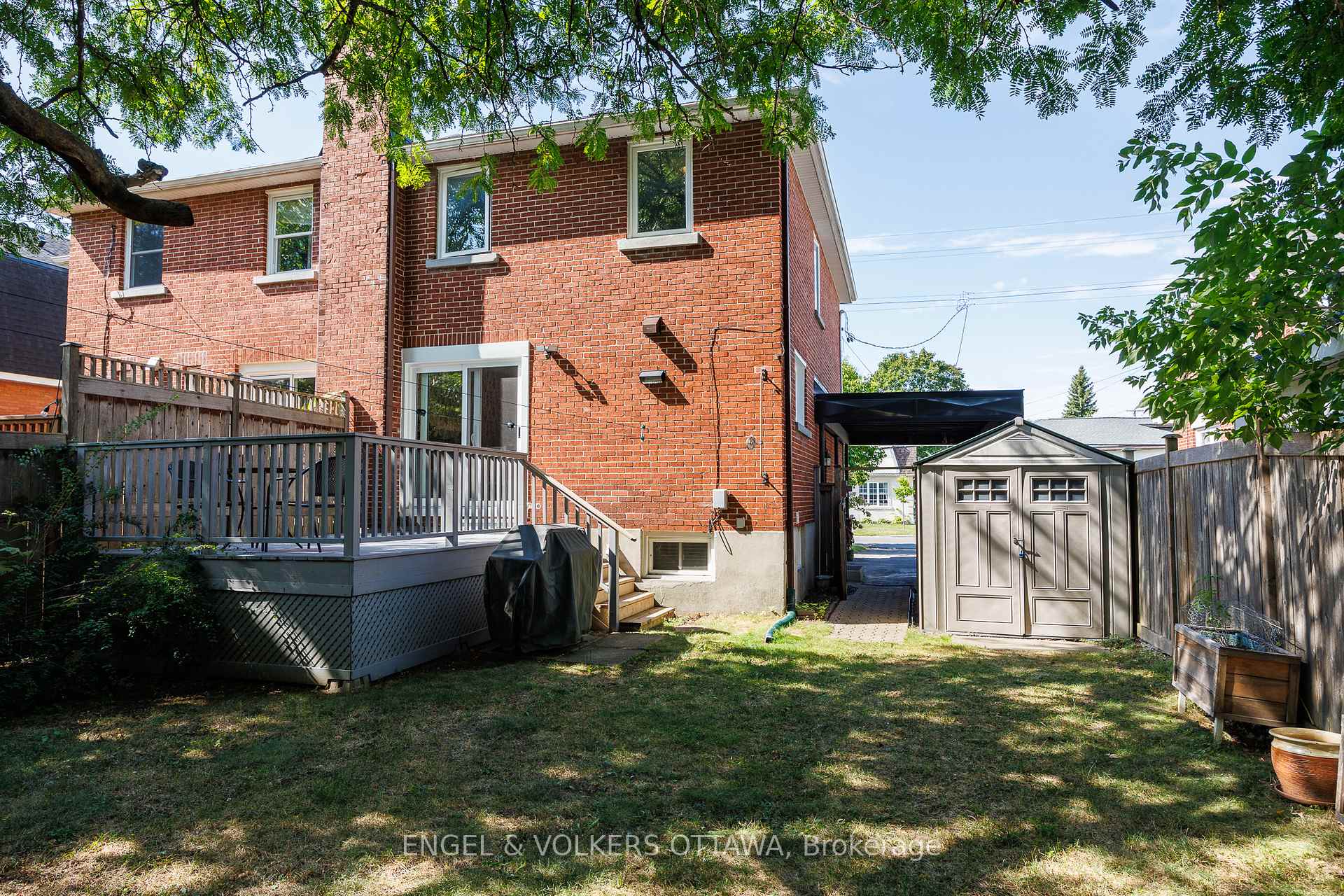 Photo 42 of 557 Roosevelt Avenue, Ottawa, McKellar/Highland — HOMEH