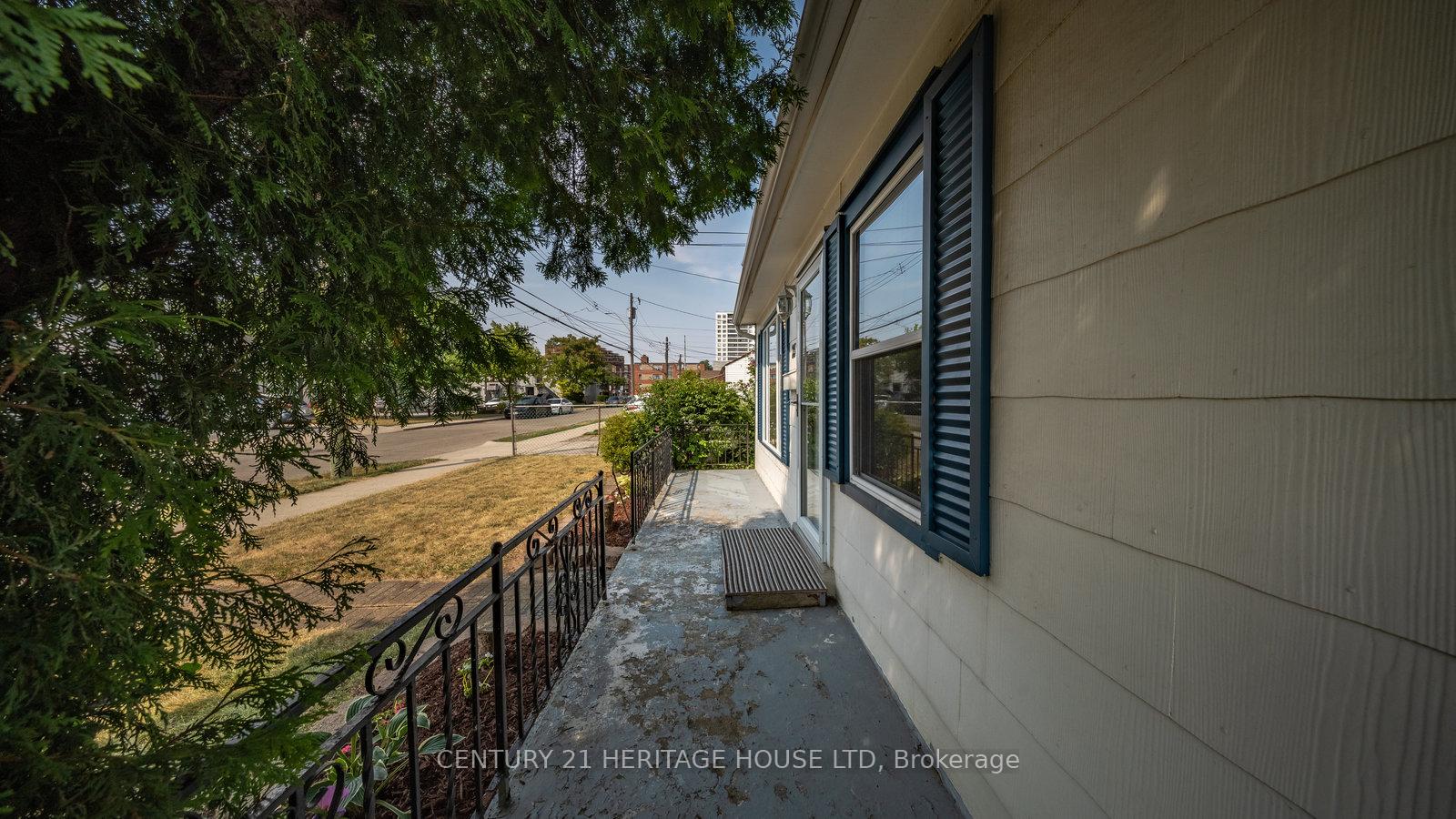Photo 5 of 25 East 33rd Street, Hamilton, Raleigh — HOMEH