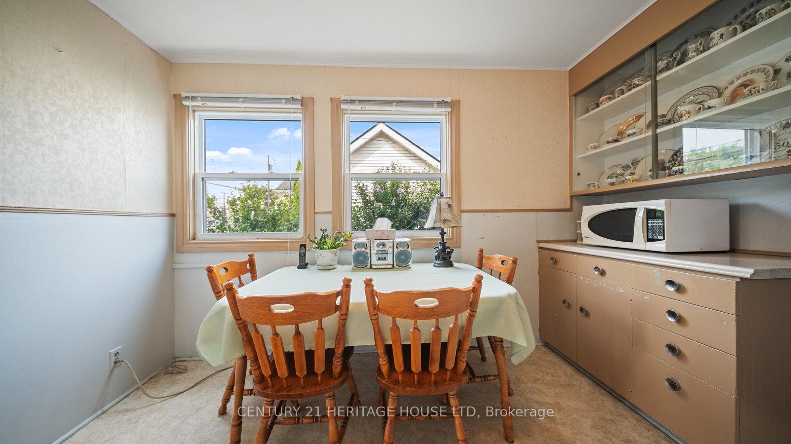 Photo 14 of 25 East 33rd Street, Hamilton, Raleigh — HOMEH