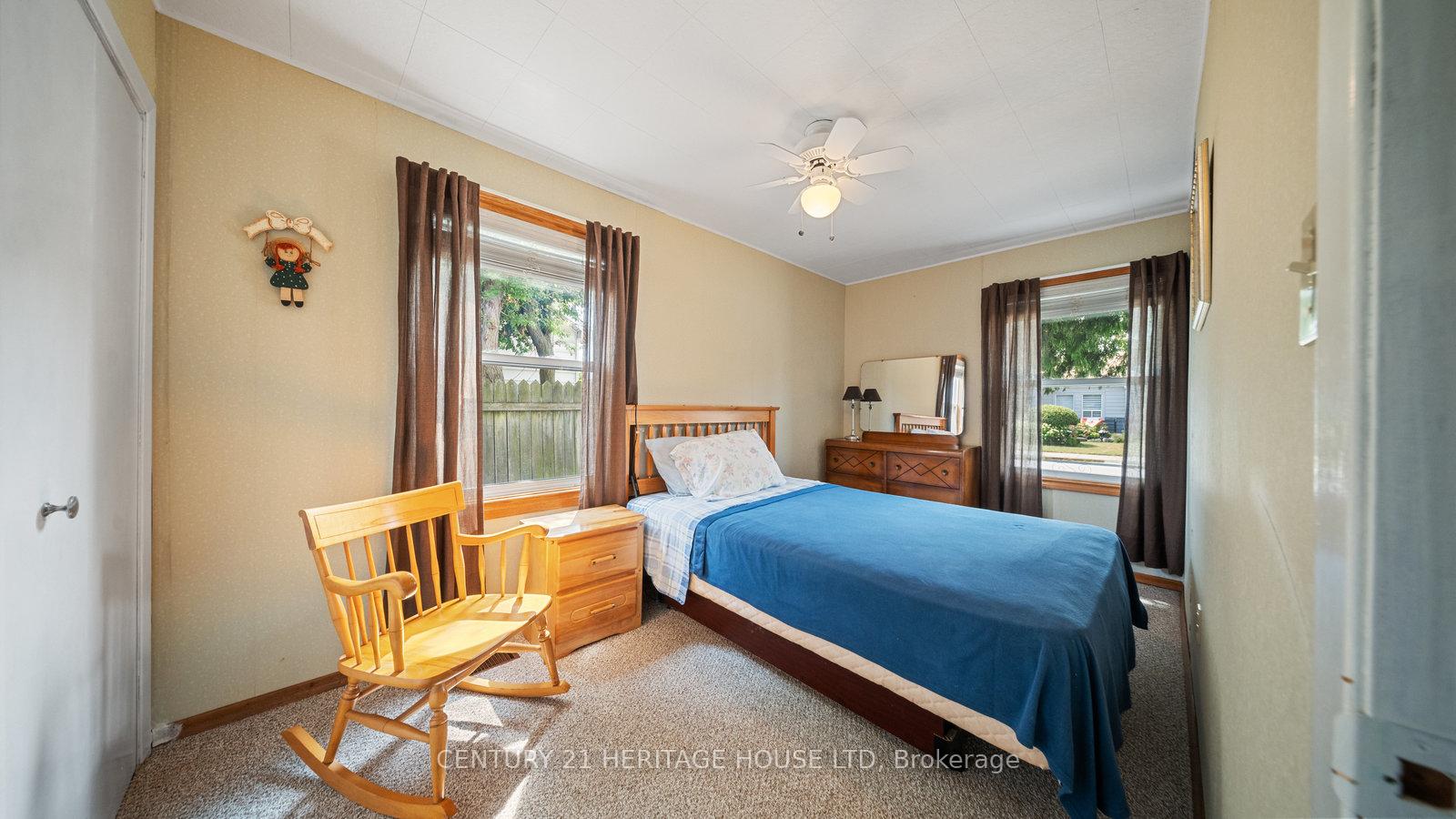 Photo 19 of 25 East 33rd Street, Hamilton, Raleigh — HOMEH
