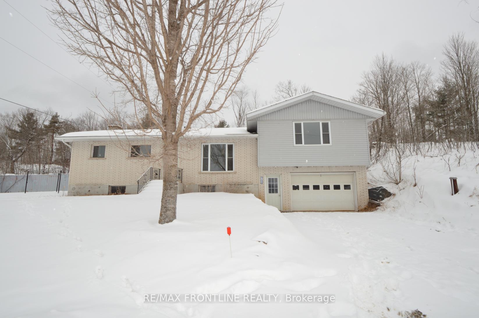 Front of 4188 Elphin Maberly Road
