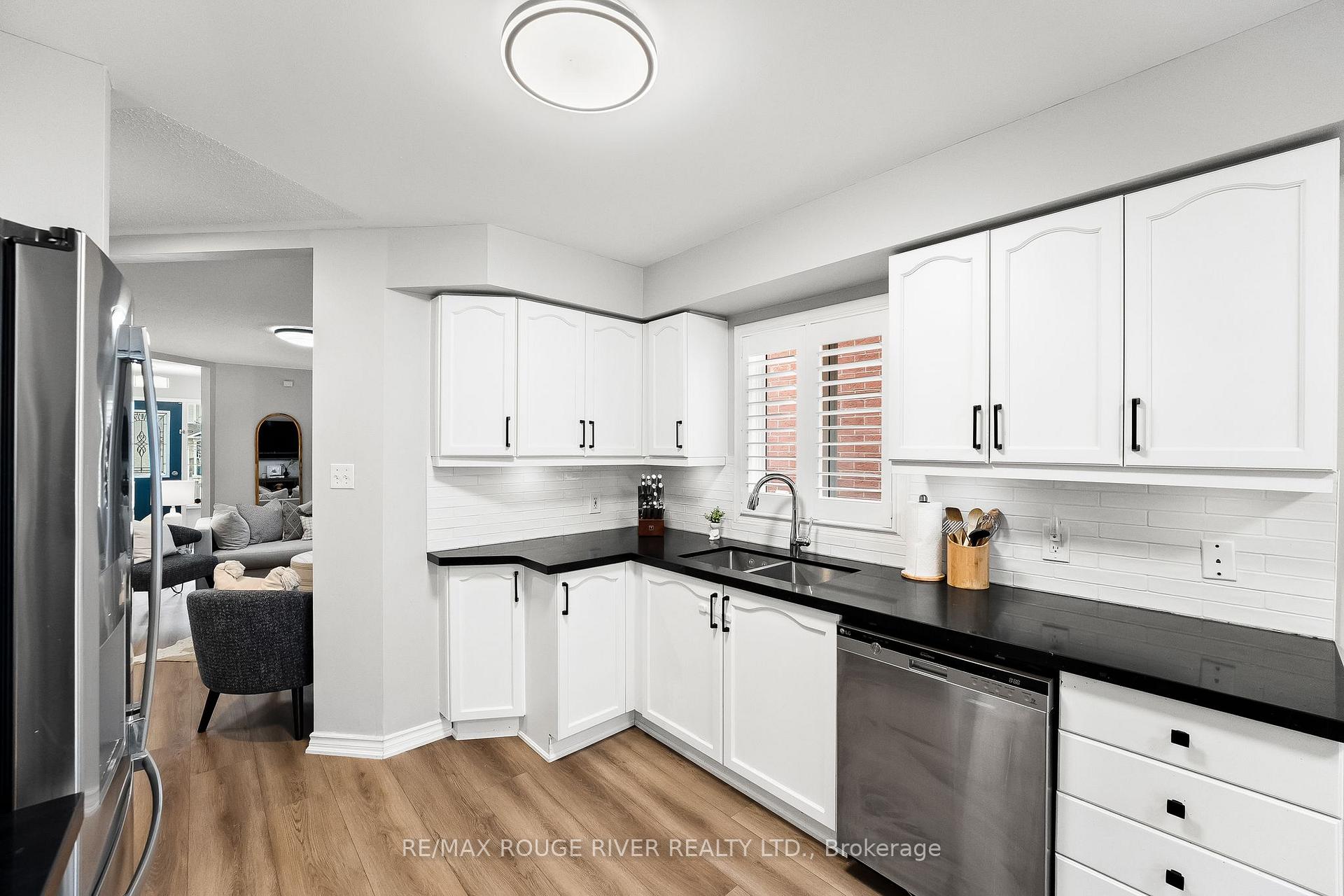 Photo 14 of 60 Rickaby Street, Clarington, Bowmanville — HOMEH