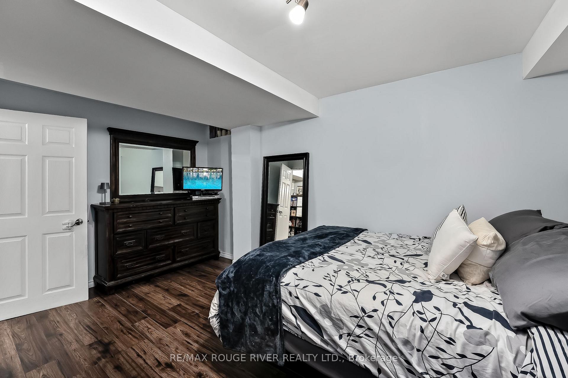 Photo 36 of 60 Rickaby Street, Clarington, Bowmanville — HOMEH