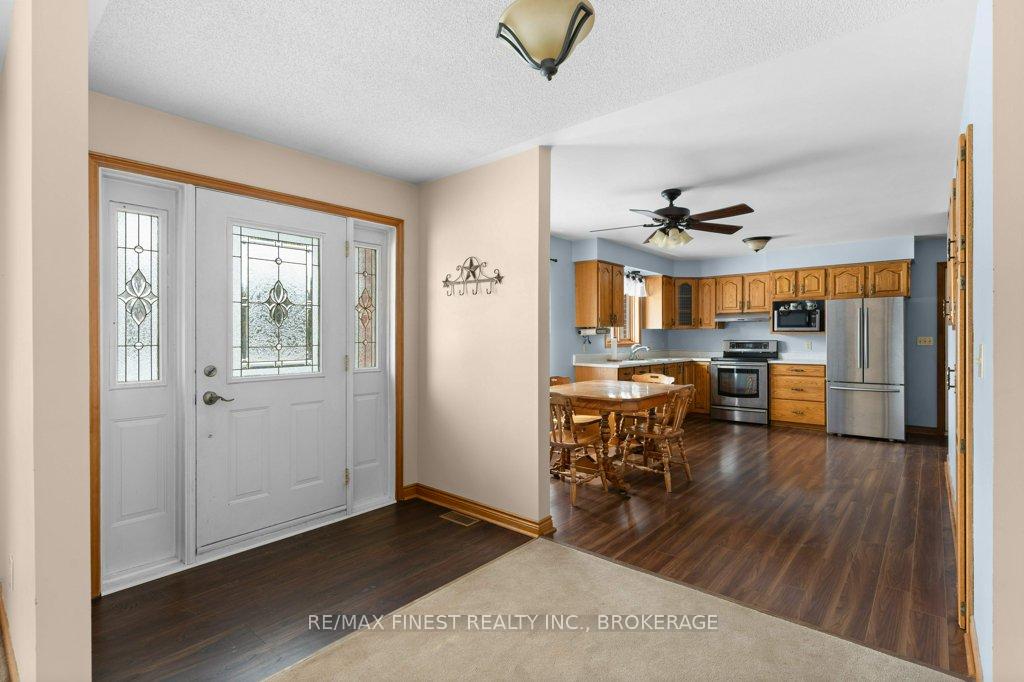 Photo 3 of 3152 Sunbury Road, Frontenac, Frontenac South — HOMEH