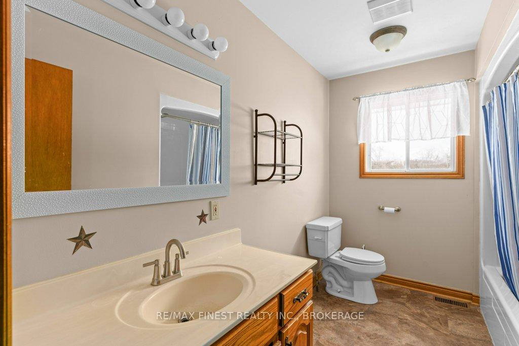 Photo 20 of 3152 Sunbury Road, Frontenac, Frontenac South — HOMEH