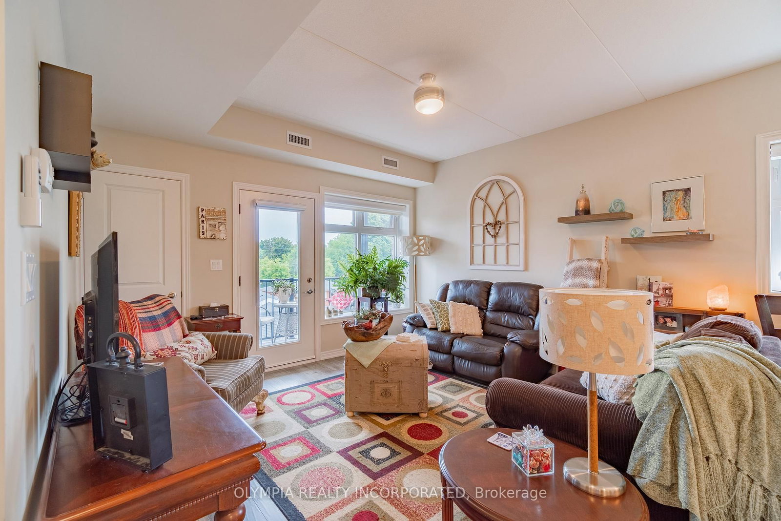 Photo 6 of Unit 316, 4644 Pettit Ave, Niagara Falls, Morrison — HOMEH