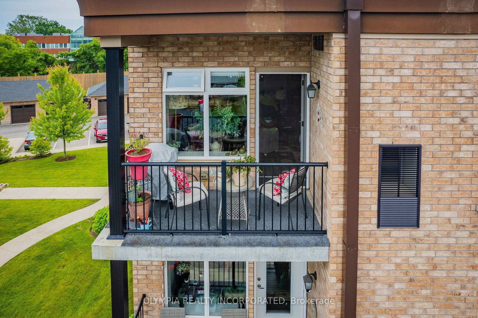 Photo 8 of Unit 316, 4644 Pettit Ave, Niagara Falls, Morrison — HOMEH