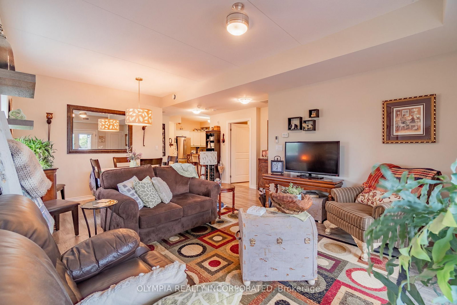 Photo 9 of Unit 316, 4644 Pettit Ave, Niagara Falls, Morrison — HOMEH