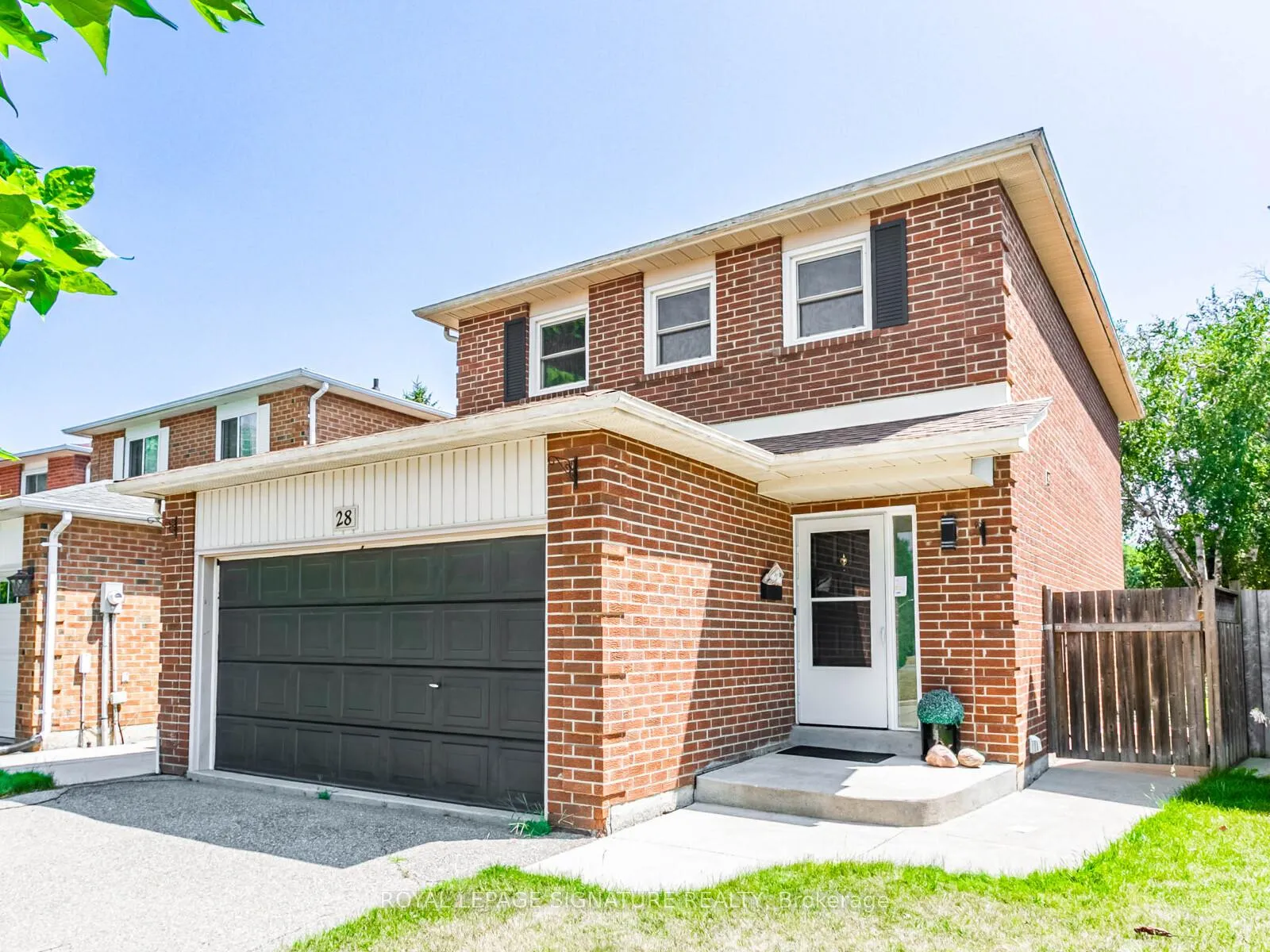 Front of Unit Bsmt, 28 Huntley Court