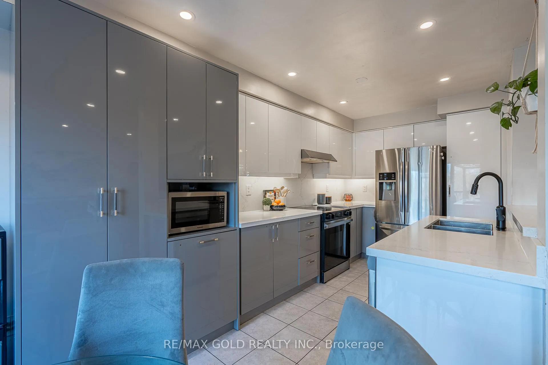 Photo 13 of 113 Rockgarden Trail, Brampton, Sandringham-Wellington — HOMEH