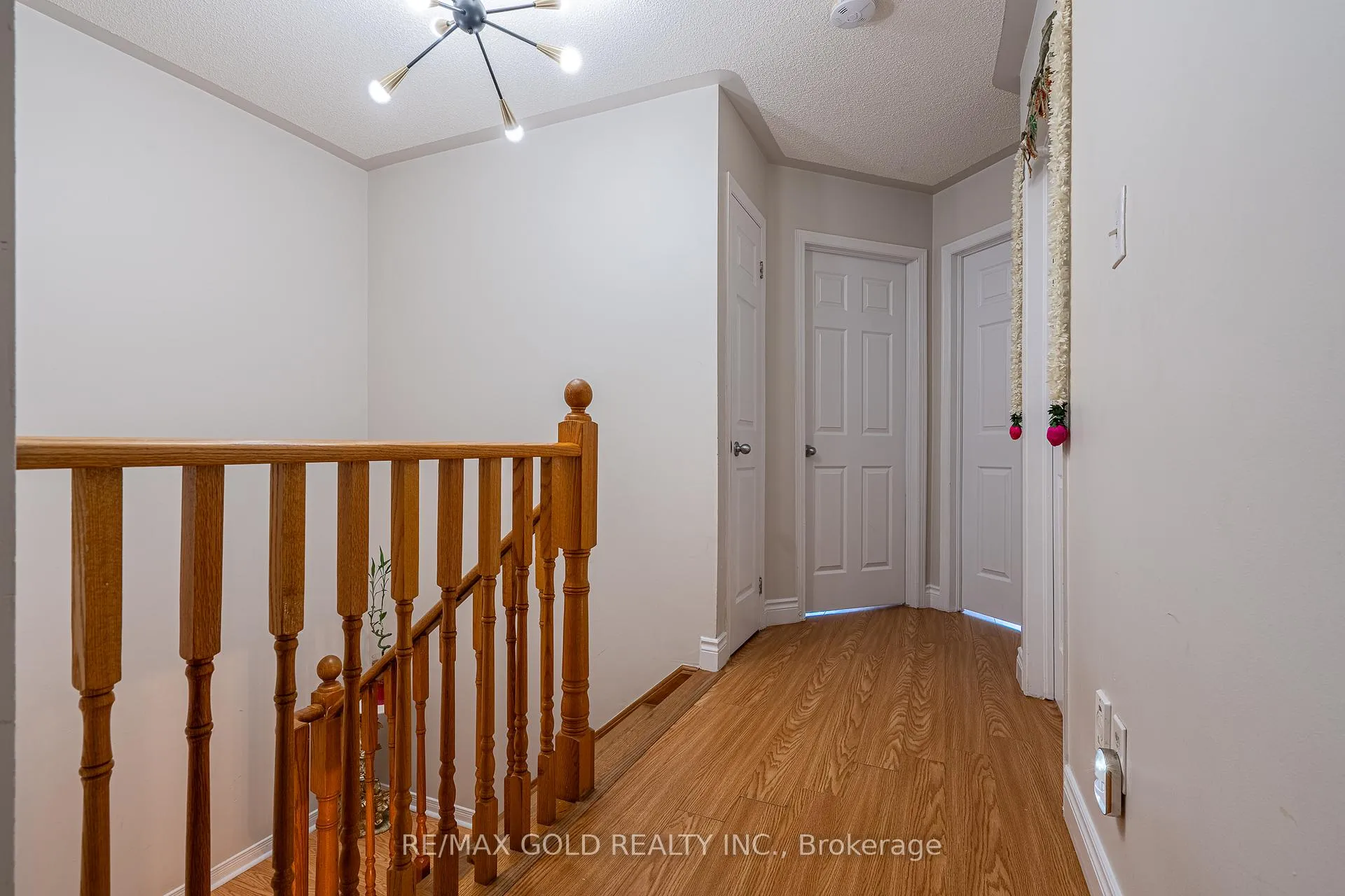 Photo 15 of 113 Rockgarden Trail, Brampton, Sandringham-Wellington — HOMEH