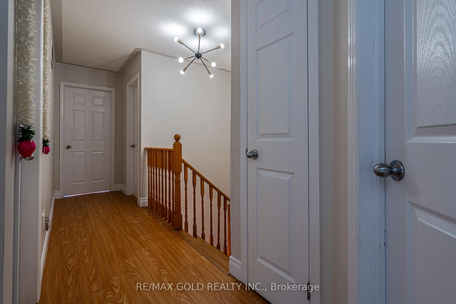 Photo 16 of 113 Rockgarden Trail, Brampton, Sandringham-Wellington — HOMEH