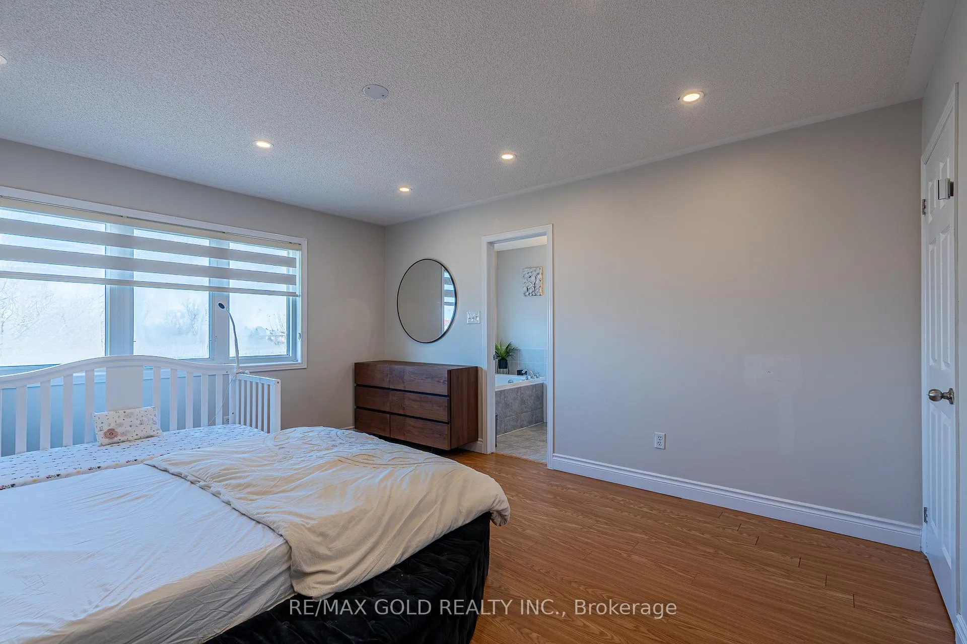 Photo 19 of 113 Rockgarden Trail, Brampton, Sandringham-Wellington — HOMEH
