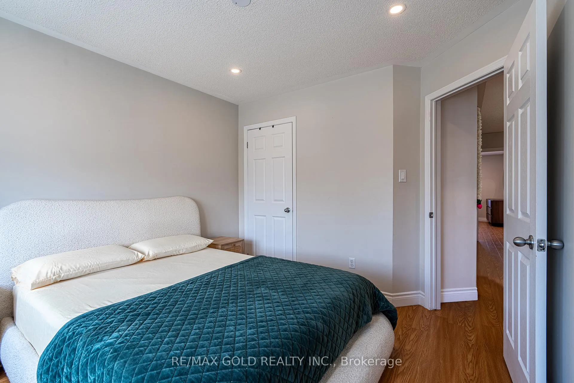 Photo 24 of 113 Rockgarden Trail, Brampton, Sandringham-Wellington — HOMEH