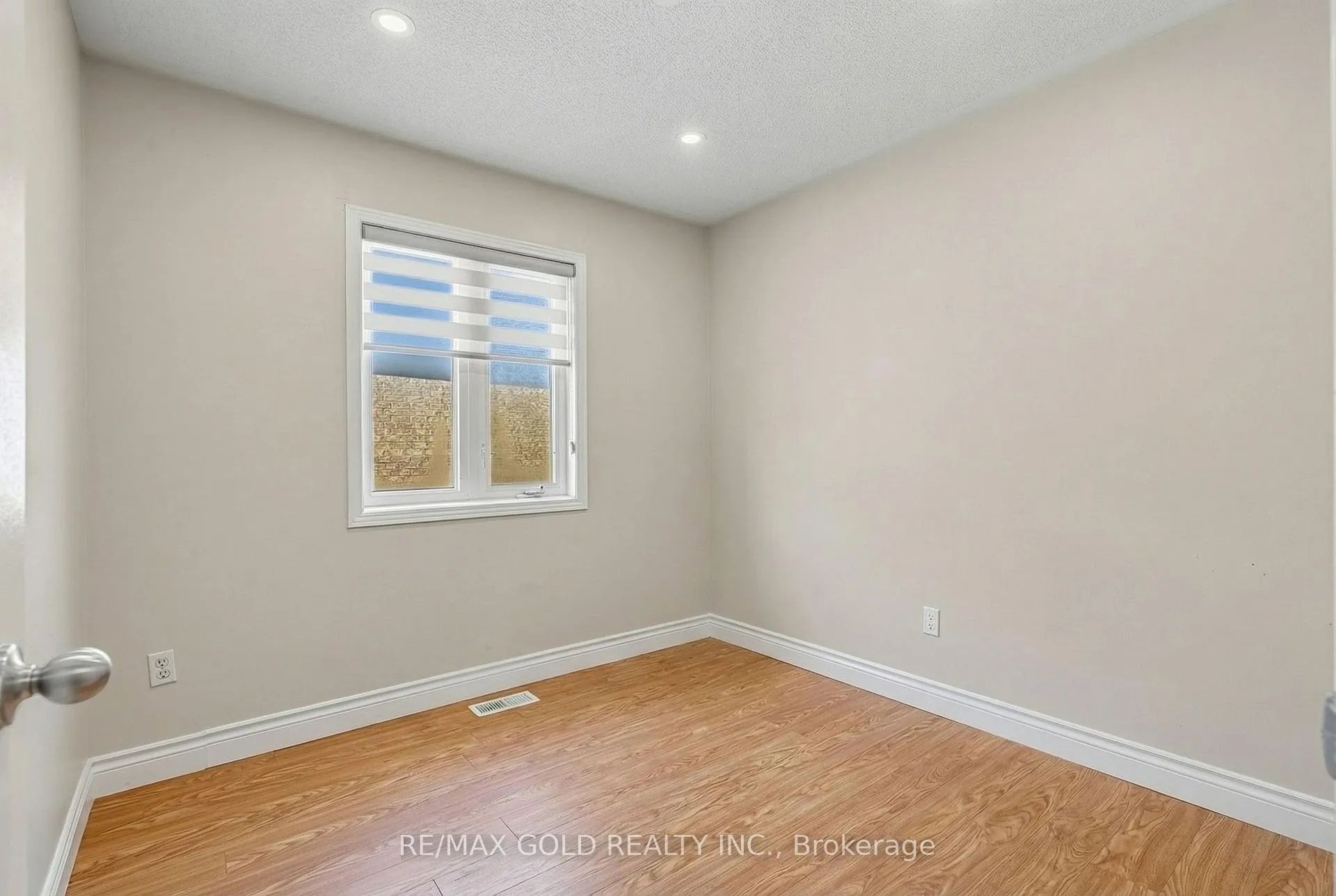 Photo 27 of 113 Rockgarden Trail, Brampton, Sandringham-Wellington — HOMEH