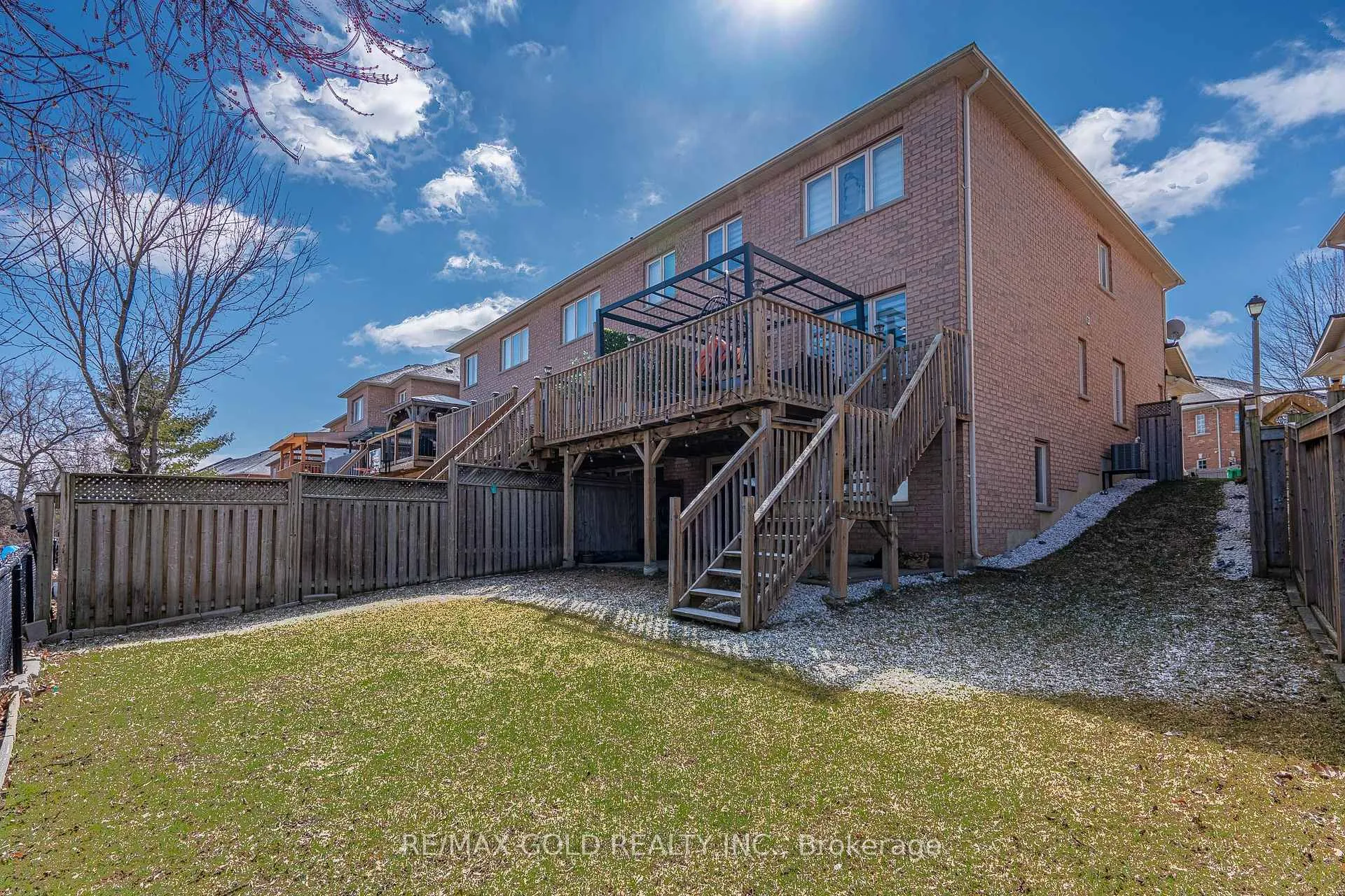 Photo 44 of 113 Rockgarden Trail, Brampton, Sandringham-Wellington — HOMEH