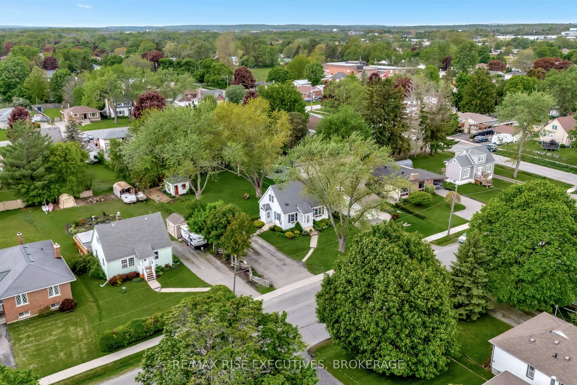 Photo 42 of 28 Lemoine Street, Belleville, Belleville Ward — HOMEH