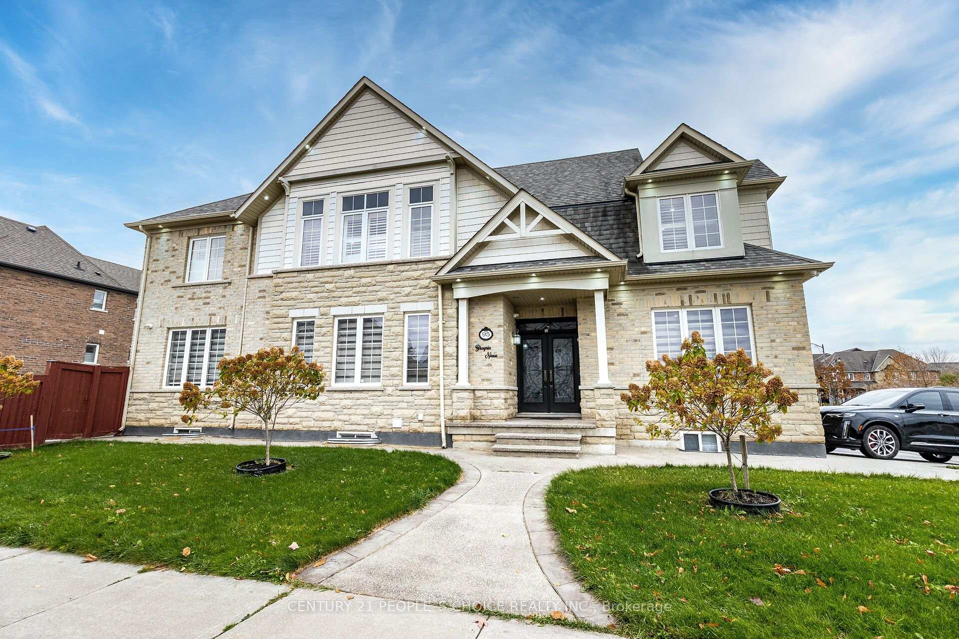 Photo 1 of 95 Larson Peak Road, Caledon, Rural Caledon — HOMEH