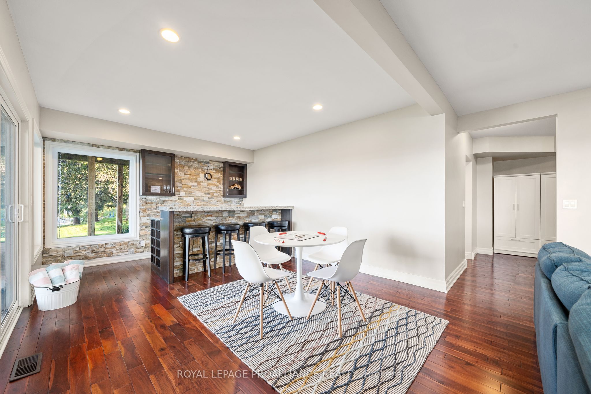 Photo 71 of 39 Eastern Avenue, Prince Edward County, Ameliasburg Ward — HOMEH