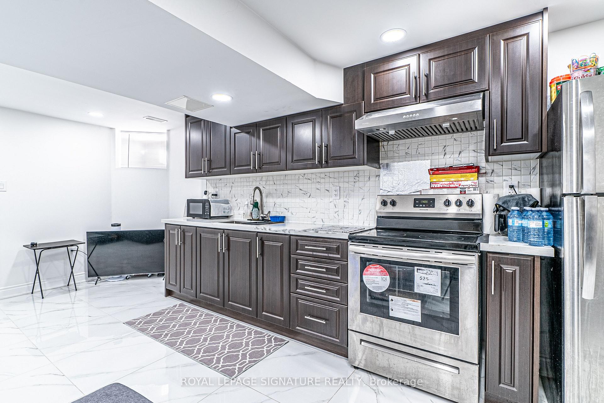 Photo 30 of 14 Hutton Crescent, Caledon, Rural Caledon — HOMEH