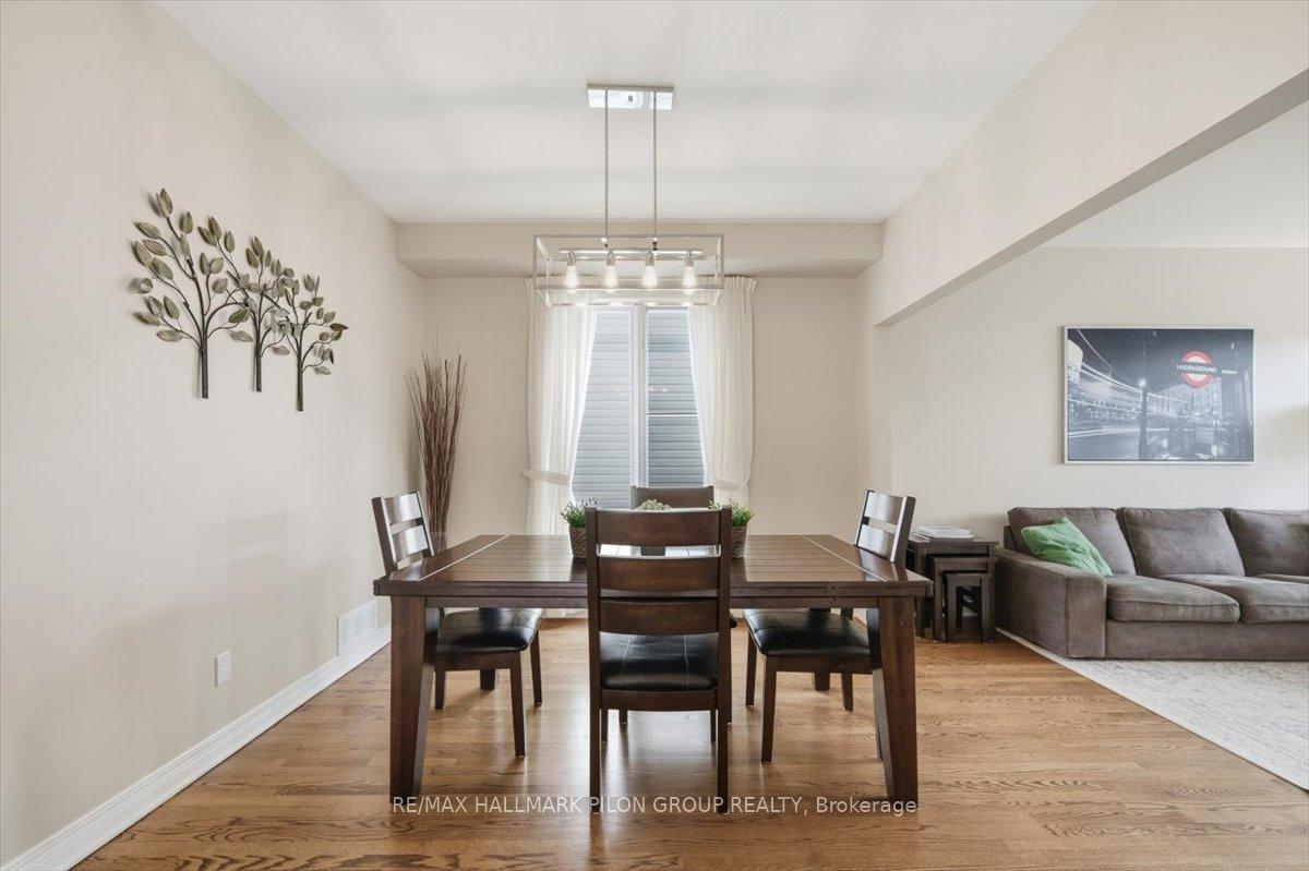 Photo 6 of 4434 Rainforest Drive, Ottawa, Riverside South/Gloucester Glen — HOMEH