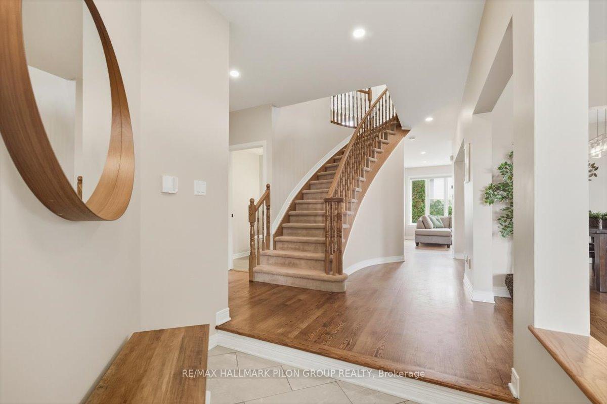 Photo 15 of 4434 Rainforest Drive, Ottawa, Riverside South/Gloucester Glen — HOMEH