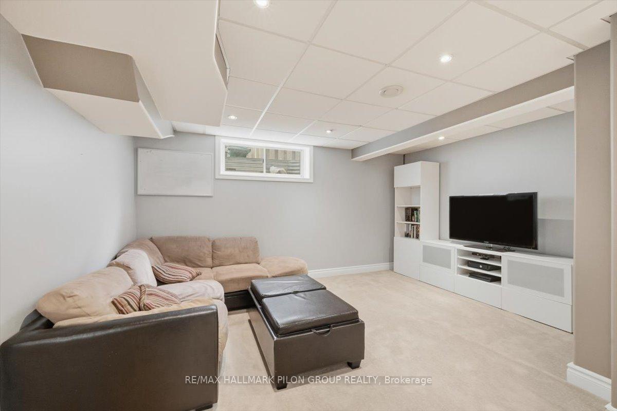 Photo 19 of 4434 Rainforest Drive, Ottawa, Riverside South/Gloucester Glen — HOMEH