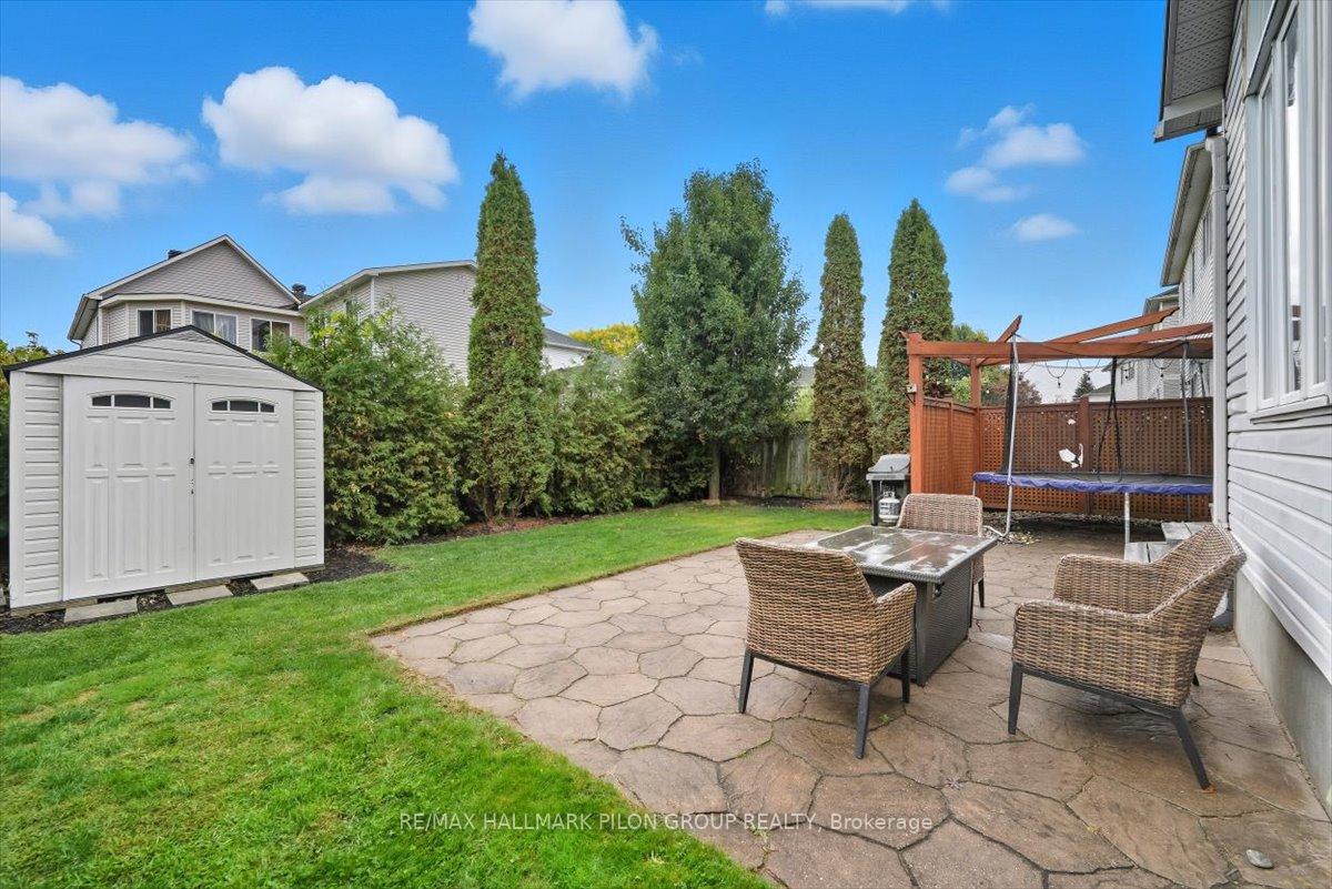 Photo 22 of 4434 Rainforest Drive, Ottawa, Riverside South/Gloucester Glen — HOMEH