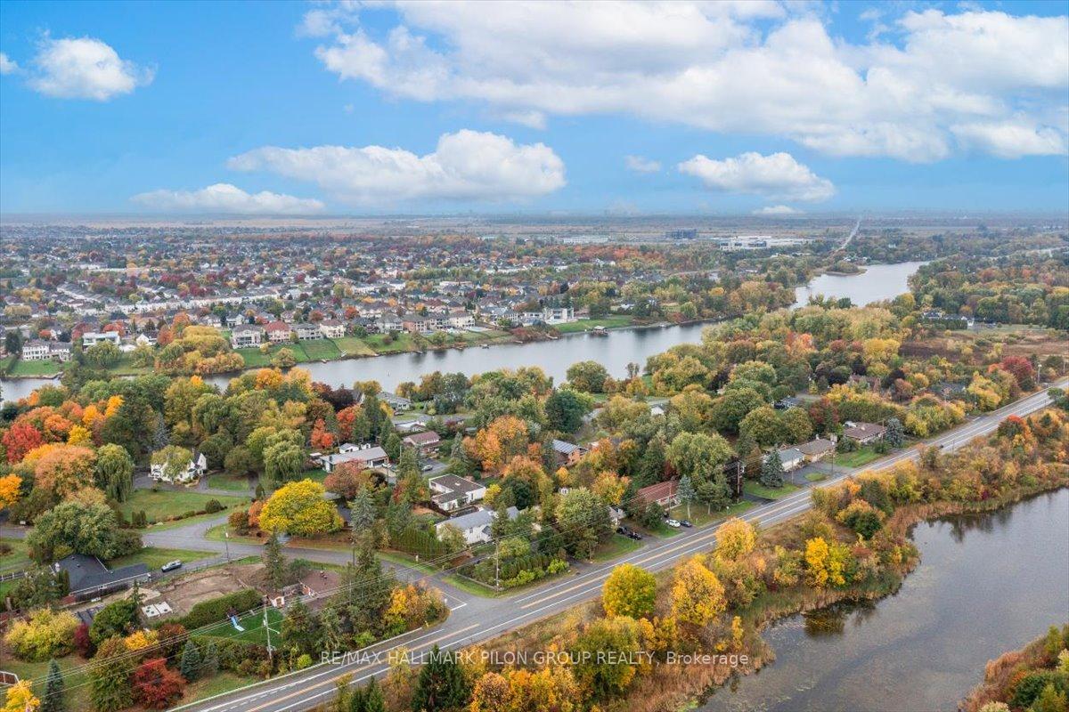 Photo 24 of 4434 Rainforest Drive, Ottawa, Riverside South/Gloucester Glen — HOMEH