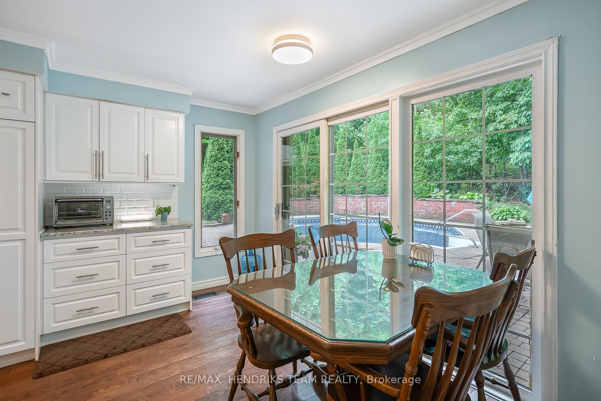 Photo 19 of 8 Sunhaven Court, Hamilton, Stoney Creek — HOMEH