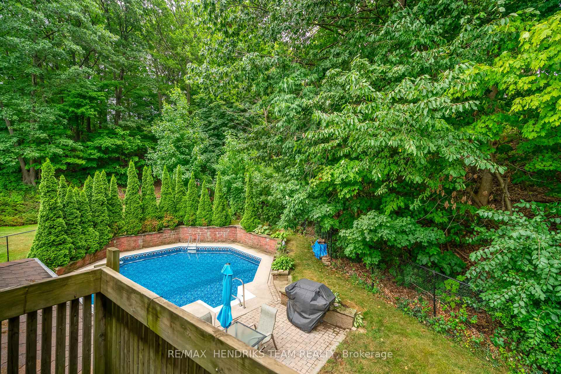Photo 33 of 8 Sunhaven Court, Hamilton, Stoney Creek — HOMEH