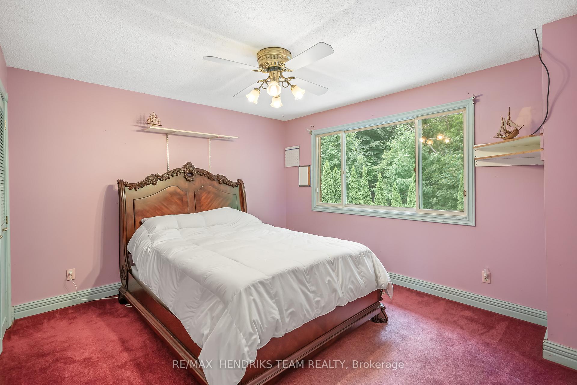 Photo 35 of 8 Sunhaven Court, Hamilton, Stoney Creek — HOMEH