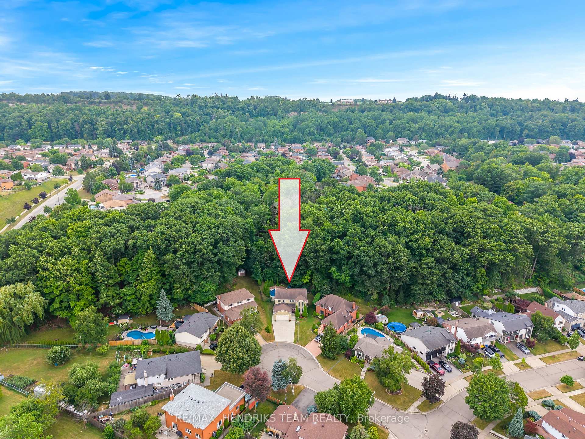Photo 45 of 8 Sunhaven Court, Hamilton, Stoney Creek — HOMEH