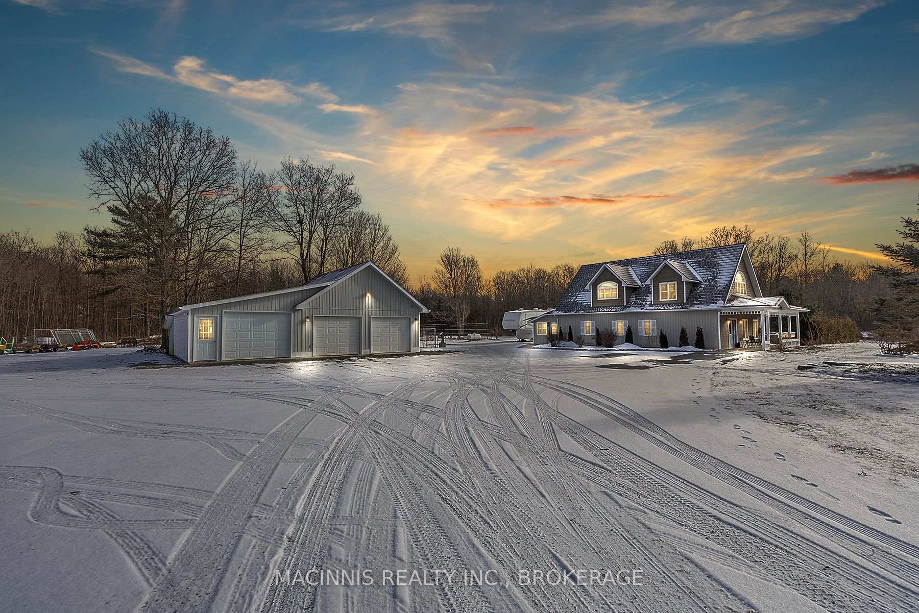 Photo 9 of 113 Country Woods Drive, Frontenac, Frontenac South — HOMEH