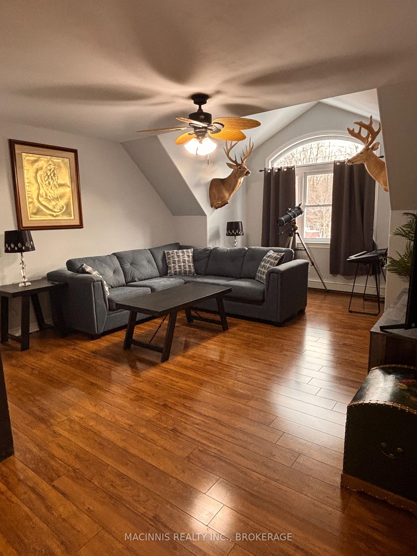 Photo 23 of 113 Country Woods Drive, Frontenac, Frontenac South — HOMEH