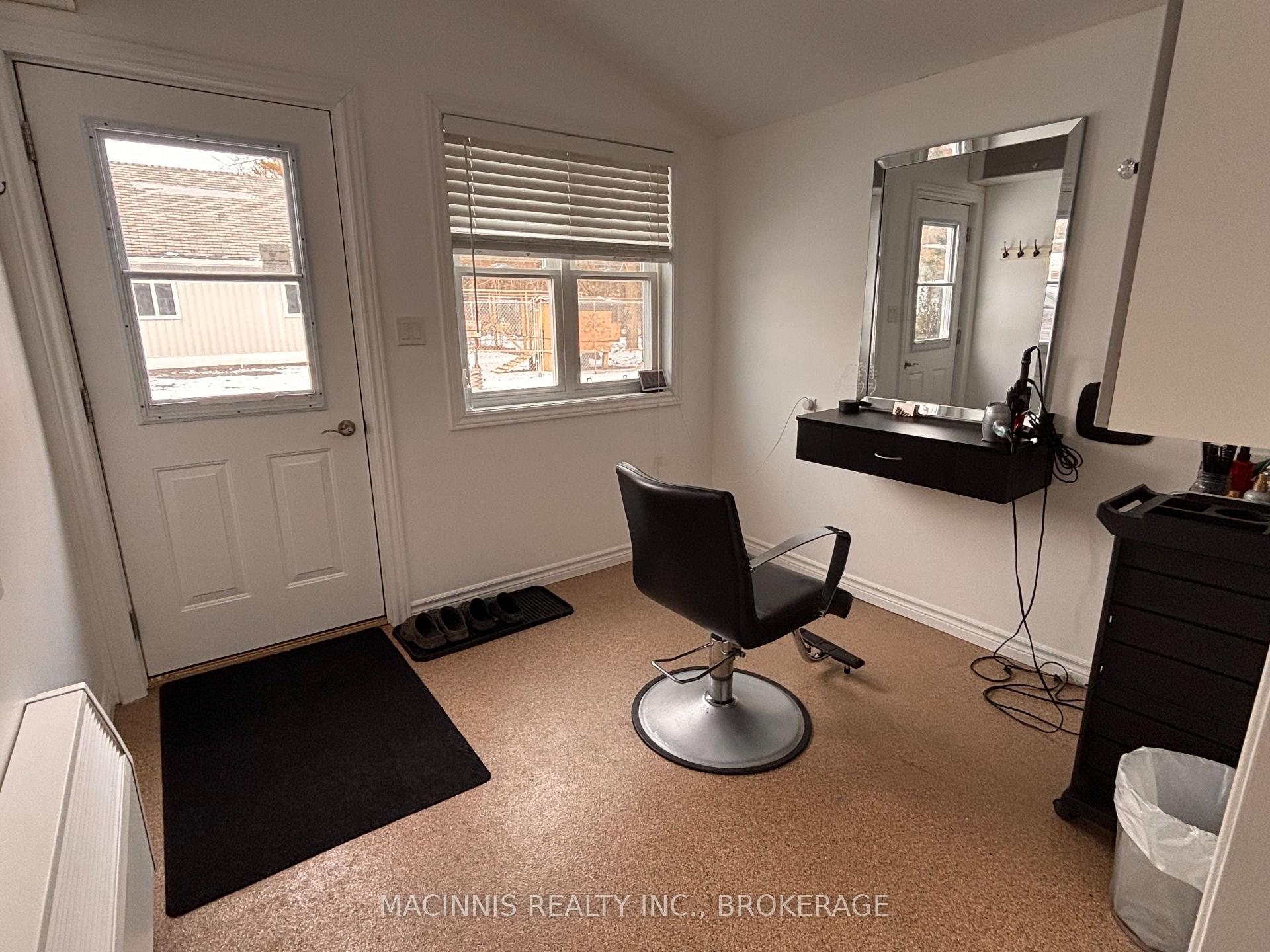 Photo 29 of 113 Country Woods Drive, Frontenac, Frontenac South — HOMEH