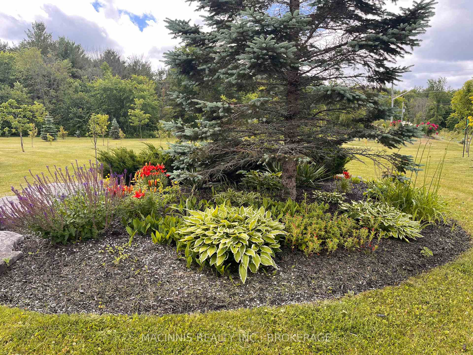 Photo 40 of 113 Country Woods Drive, Frontenac, Frontenac South — HOMEH