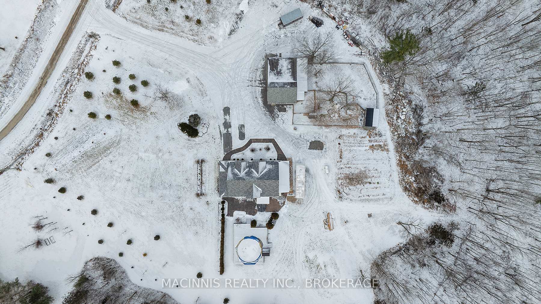 Photo 45 of 113 Country Woods Drive, Frontenac, Frontenac South — HOMEH