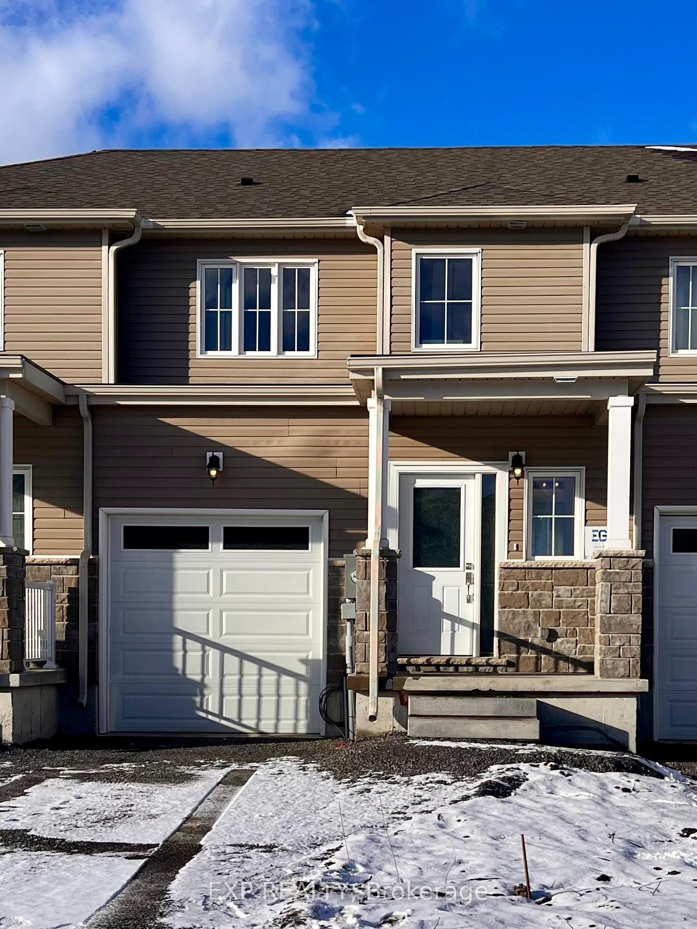 Photo 3 of 37 Lincoln Drive, Belleville, Belleville Ward — HOMEH